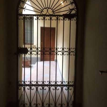 Suite Del Borgo - Affittacamere - Guest House Bologna Buitenkant foto