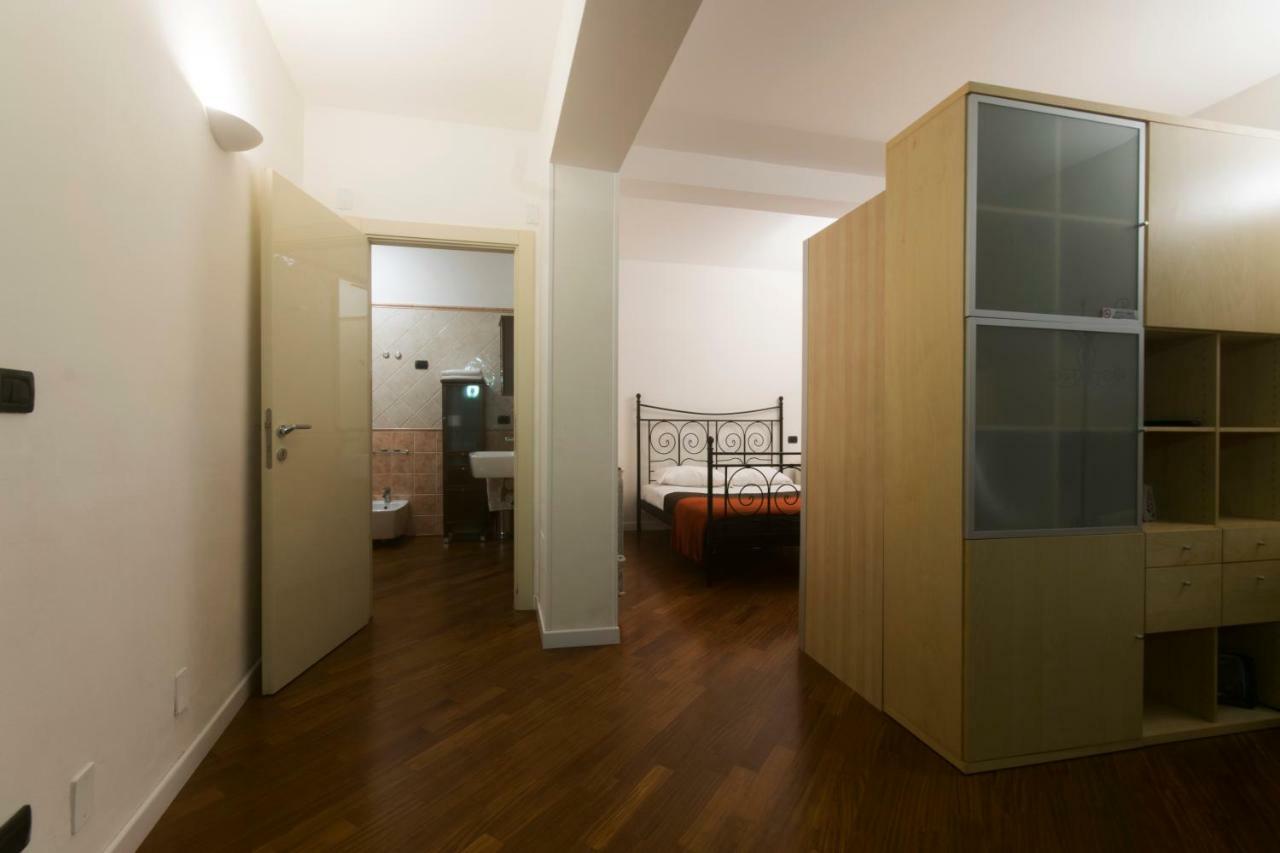 Suite Del Borgo - Affittacamere - Guest House Bologna Buitenkant foto